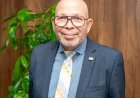 Minister Currie wil AI bewust inzetten op scholen