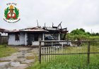 Hoogbouwwoning in Nieuw Nickerie volledig door brand verwoest