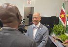 Topdiplomaat Hugo Yon ziet grote toekomst voor Suriname: ‘Verspil deze kans niet’