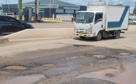 Wegenautoriteit gaat over tot ‘spoed’ asfaltering deel Van ’t Hogerhuysstraat