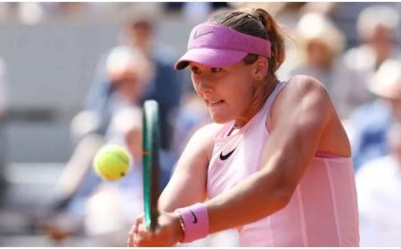 Andreeva schrijft tennisgeschiedenis in Parijs
