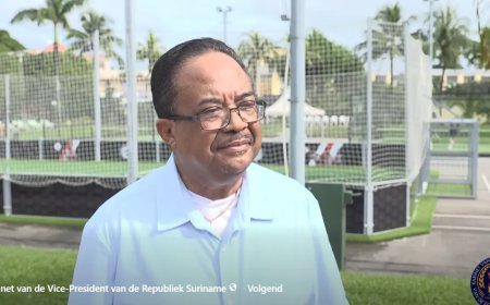 Vicepresident Rusland wil intensieve ontwikkeling voetbal in Suriname