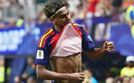 Spanje herstelt zich met 4-0 zege op Saoedi-Arabië
