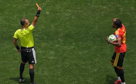België blijft steken op 0-0 tegen Iran na rode kaart voor Ngoy