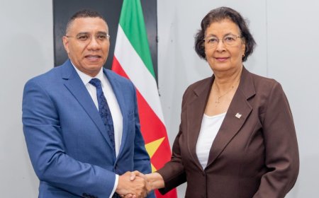 Jamaicaanse premier Holness: Suriname geeft Caribische energiezekerheid nieuwe impuls