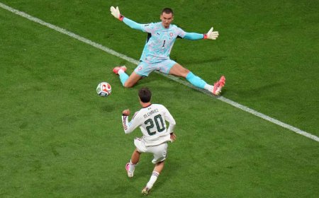 Mexico sluit Groep A foutloos af na 3-0 tegen Tsjechië
