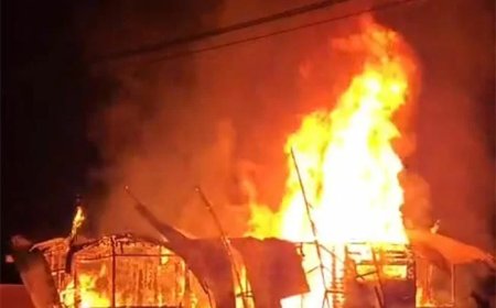Felle brand legt woning aan Wanestraat volledig in de as