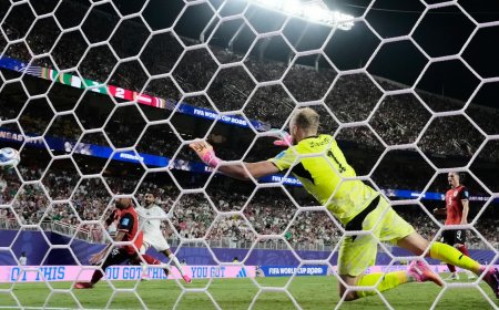 Algerije en Oostenrijk bereiken knock-outfase na spectaculair 3-3-gelijkspel