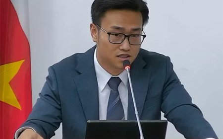 Zheng (PL) wil belastingvrije som fors verhogen en pleit voor vrijhandelszones