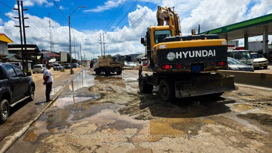Regenval vertraagt werkzaamheden Van ’t Hogerhuysstraat
