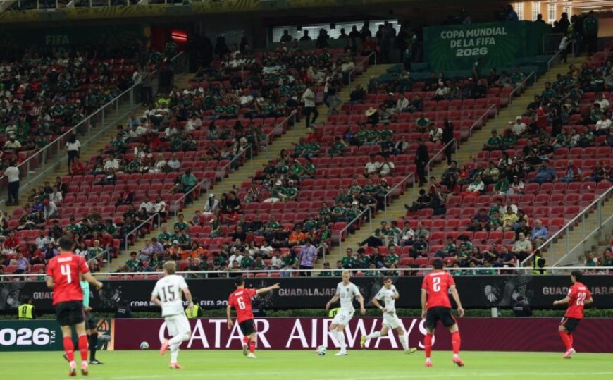 WK 2026 Special – Duizenden lege stoelen bij WK-duel voeden kritiek op hoge ticketprijzen