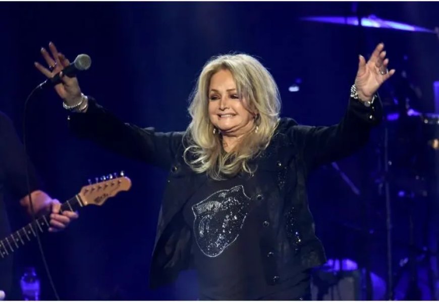 Bonnie Tyler herstelt na spoedoperatie