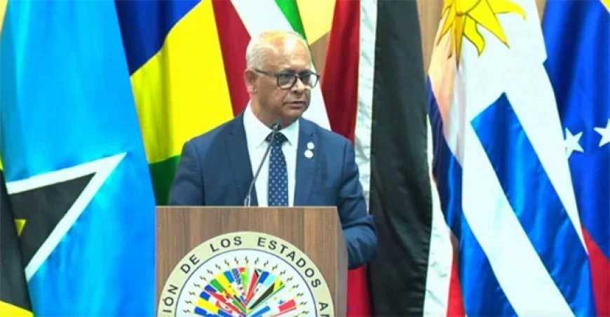 Ramdin opent OAS-vergadering: Samenwerking is geen keuze, maar noodzaak