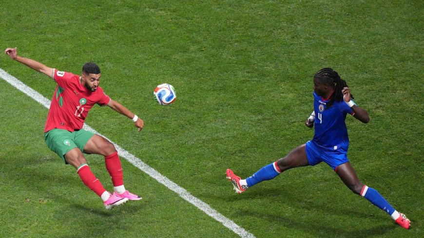 Marokko buigt achterstand tegen Haïti om en bereikt zestiende finales
