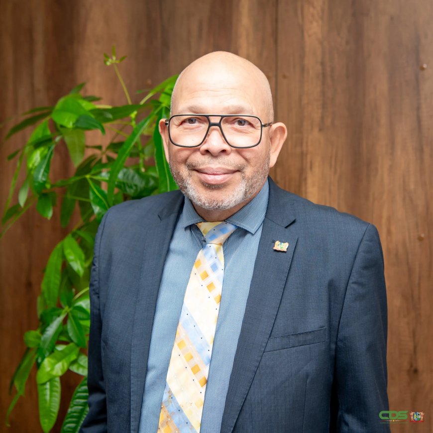 Minister Currie wil AI bewust inzetten op scholen