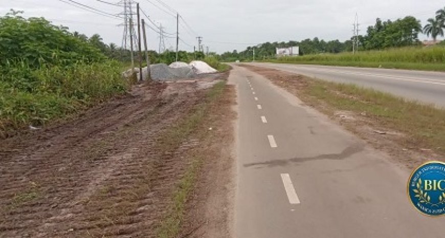 DC Muller laat gevaarlijke obstakels op bromfietspad verwijderen