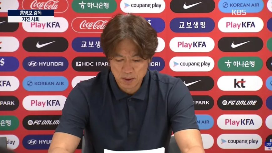 Hong Myung Bo stapt op na WK fiasco