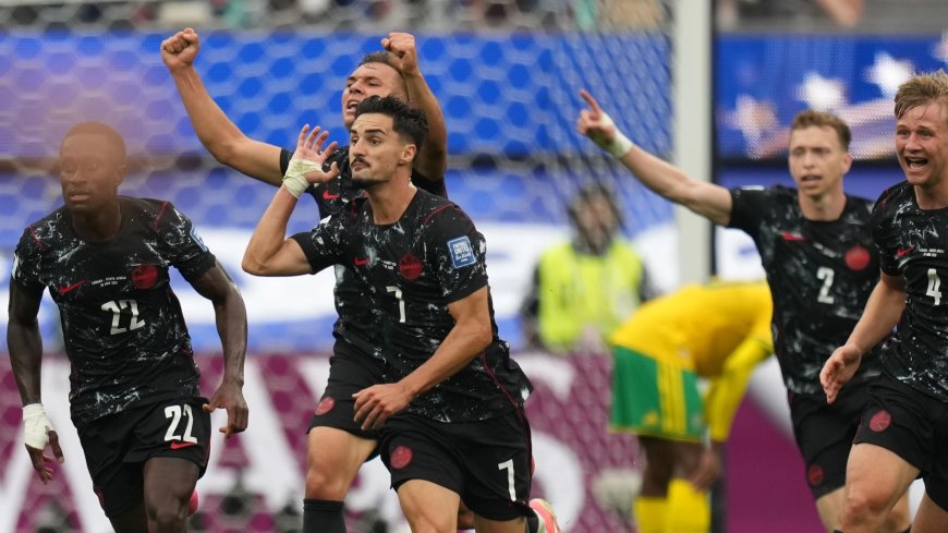 Canada naar achtste finales na late treffer Eustáquio tegen Zuid-Afrika