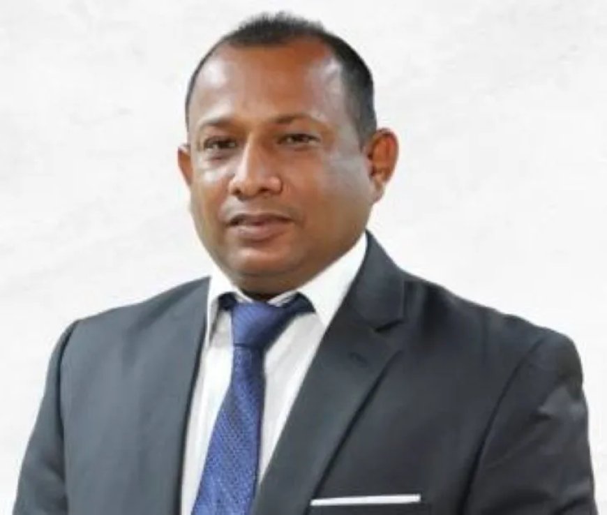 Raghoenandan wil moderne aanlegsteiger voor vissers in Nickerie