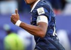 Mbappé evenaart Messi in strijd om Gouden Schoen