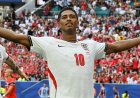 Engeland na verlenging langs Noorwegen en naar halve finale