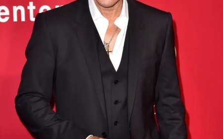 Lionel Richie stelt concerten uit na onwelwording op podium