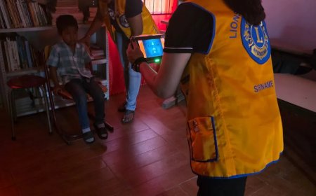 Lions Club introduceert eerste Plusoptix S20 oogscreening in Suriname