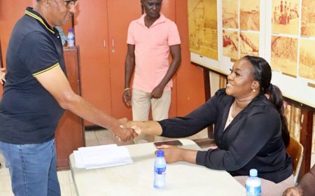 Minister Huur installeert besturen van twaalf waterschappen in Nickerie