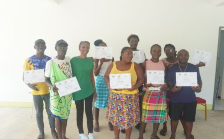 Landbouwers Brokopondo volgen training in duurzame agroforestry