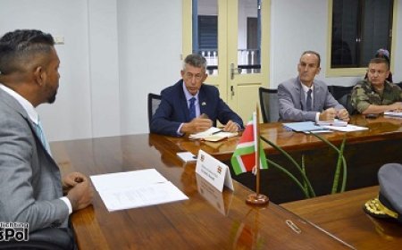 Suriname en Frankrijk willen samenwerking op grensveiligheid versterken