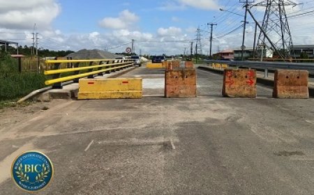 Brug over Parakreek op Martin Luther King Highway weekend afgesloten