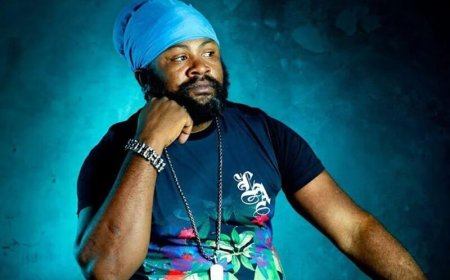 Fantan Mojah overleden; reggaewereld verliest een van haar meest inspirerende stemmen