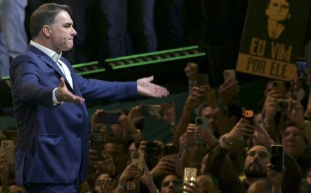 Zoon van Bolsonaro daagt Lula uit in strijd om presidentschap Brazilië