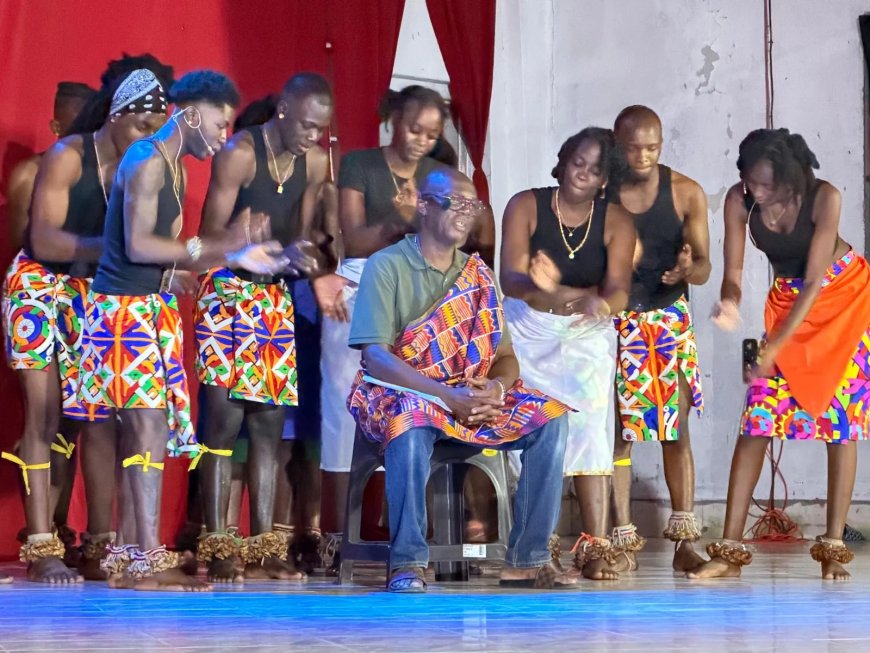 Muziektheater ‘PEE’ tourt door Suriname tijdens Manspasi Dey