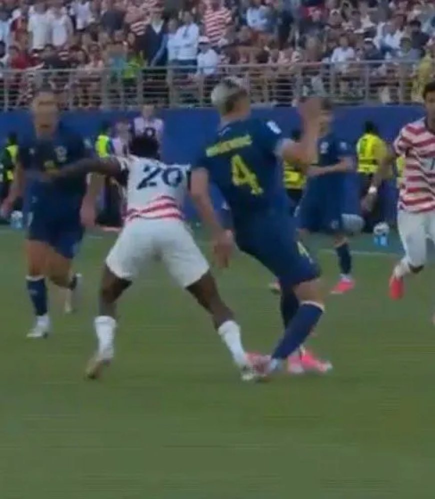 Rode kaart zorgt voor woede onder fans Team USA