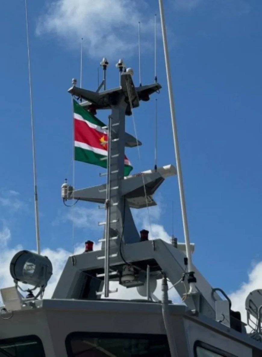 TCT werkt mogelijkheid uit om internationale schepen te laten varen onder Surinaamse vlag