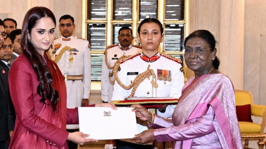 Ambassadeur Hanisha Jairam biedt geloofsbrieven aan bij president Murmu