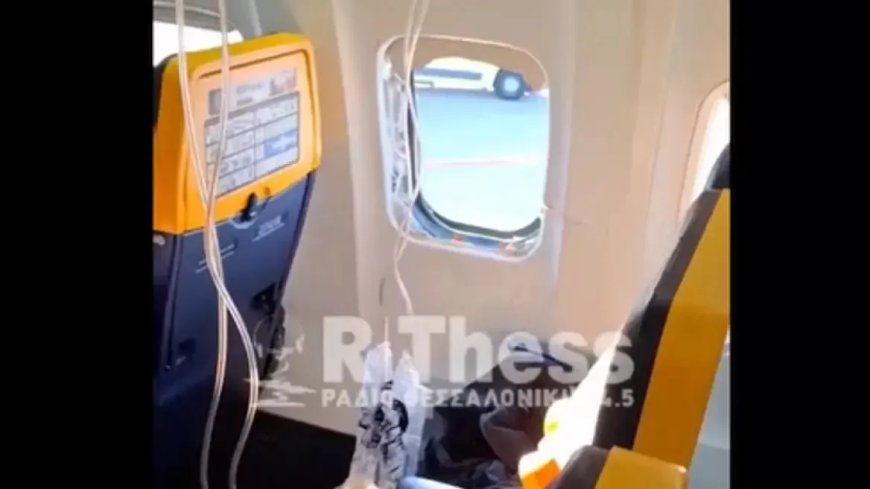 Opmerkelijk – Man uit gebroken raam Ryanair-vlucht gezogen, passagiers weten hem terug te tre
