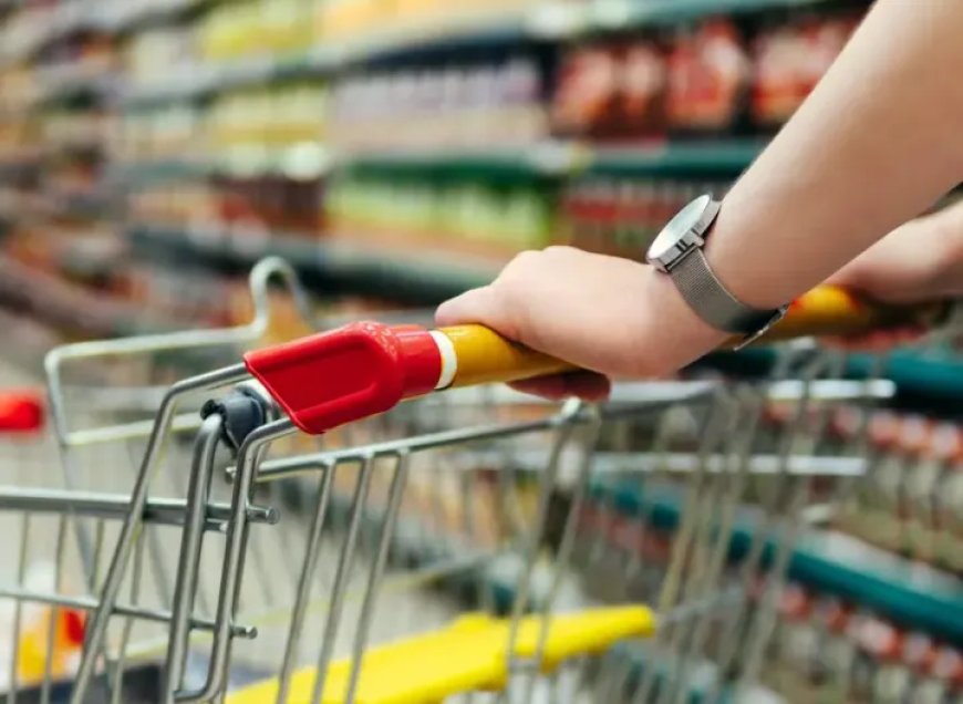 Burgers voelen prijsstijgingen steeds harder: “Ons geld is minder waard geworden.”