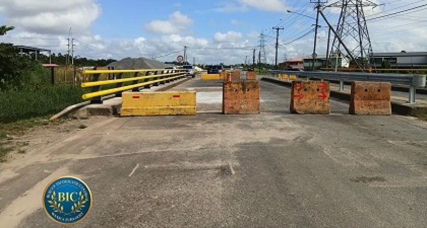 Brug over Parakreek op Martin Luther King Highway weekend afgesloten