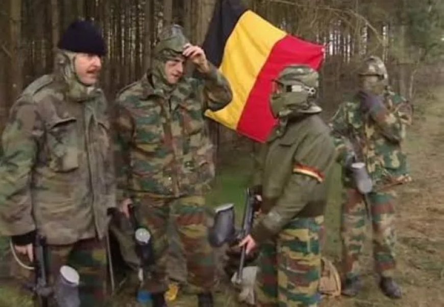 Belgisch koppel schrikt zich rot ’s nachts: vijf gewapende mannen in tuin, blijkt militaire o