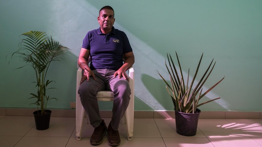 Psychiater Nanda: ‘Ons gevoel van welzijn en zelfvertrouwen gaan eraan’
