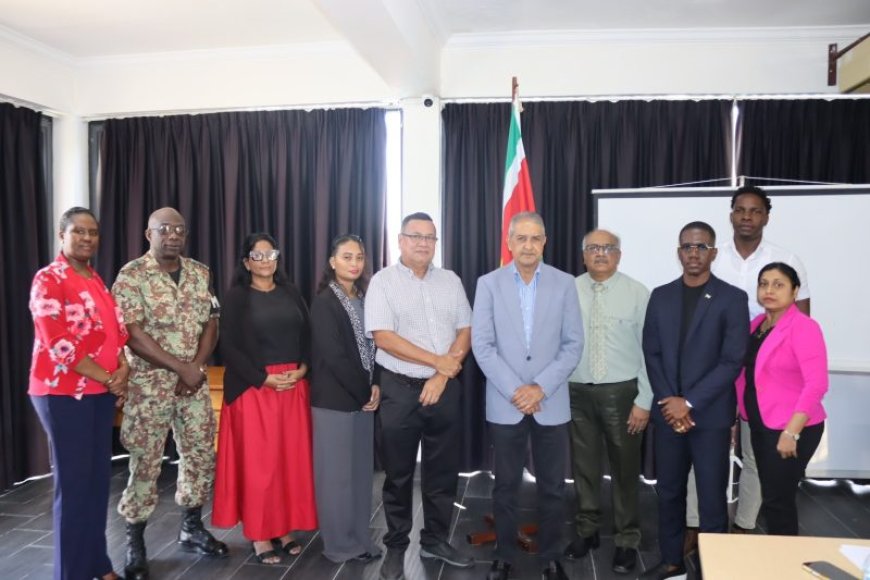 Nieuwe commissie moet uitvoering Caricom-beleid vrij verkeer versterken