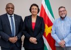 Vertrekkende Canadese ambassadeur wil meer Canada in Suriname