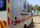 Gewonde patiënt grijpt ambulanceverpleegkundige bij keel en bijt haar