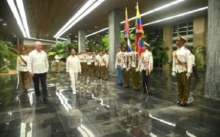 Petro roept op tot internationale solidariteit met Cuba