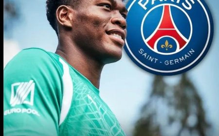 PSG biedt 33 miljoen euro op doelman Zion Suzuki