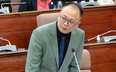 Wang vraagt uitleg over diplomakosten bij Miranda Lyceum