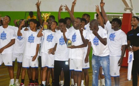 Ongeslagen back-to-back: Superieur De Arend verlengt heerschappij U16-jongensklasse
