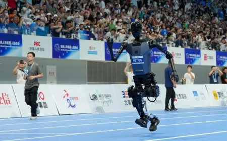 HUMANOÏDE ROBOT LOOPT 100 METER SNELLER DAN BOLT